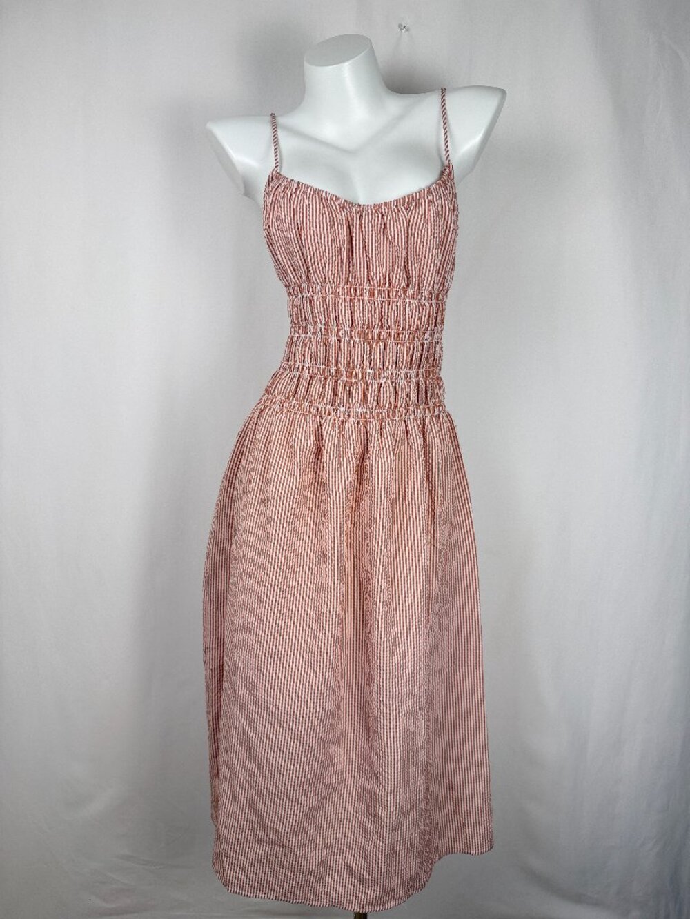 WAYF Womens S Brown White Seersucker Striped Smocked Midi Dress Spaghetti Strap